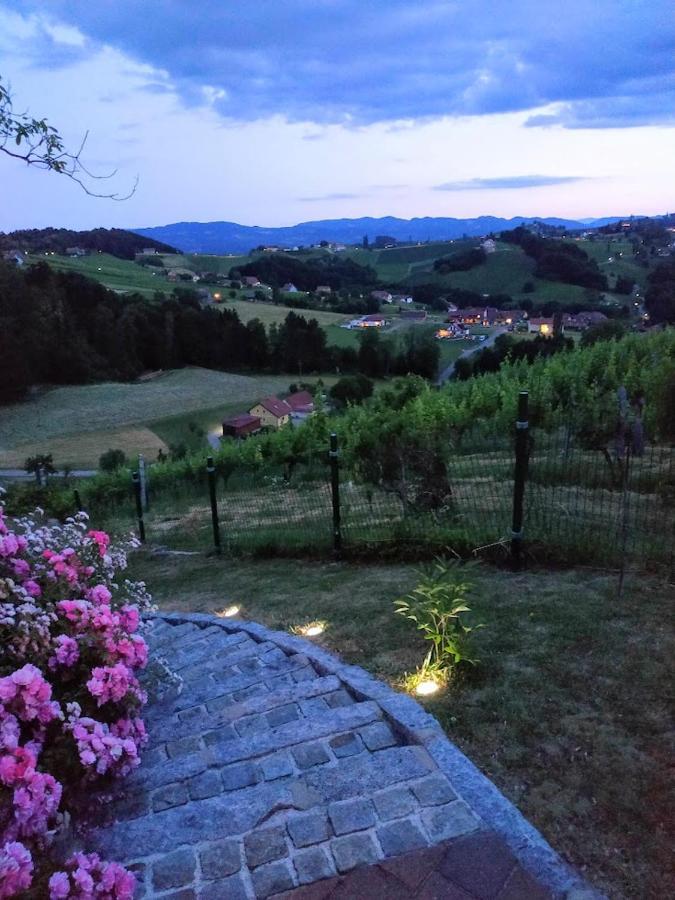 Das Weinberghaus Ratsch an der Weinstraße 외부 사진