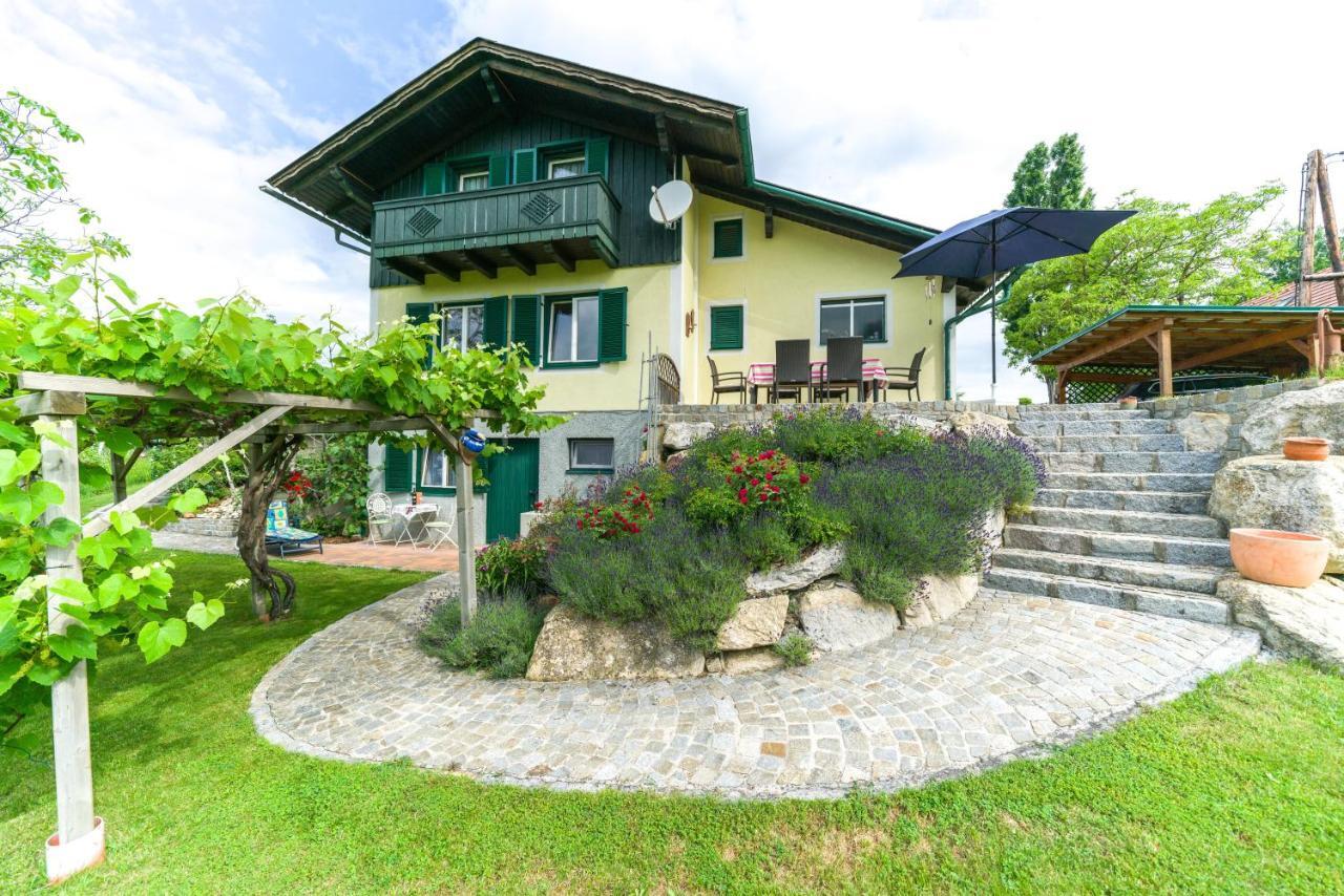 Das Weinberghaus Ratsch an der Weinstraße 외부 사진